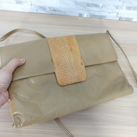 VINTAGE Leather Bag Beige Crossbody Snakeskin Sling Neutral Medium Purse Boho 90 - Picture 3 of 16